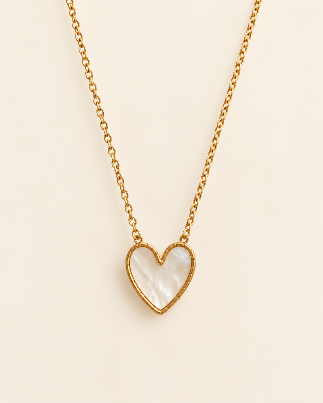 Collar corazón nácar