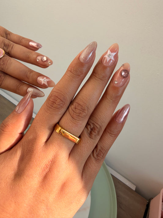 Anillo Laura