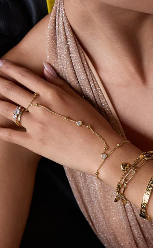 Hand chain corazón